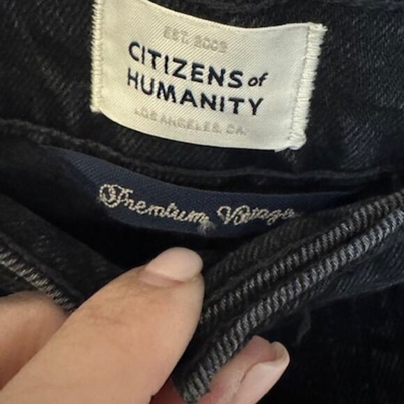 Citizens Of Humanity Isola Cropped Boot Cut Frayed Hem in Stormy Jeans 30 - Picture 7 of 9